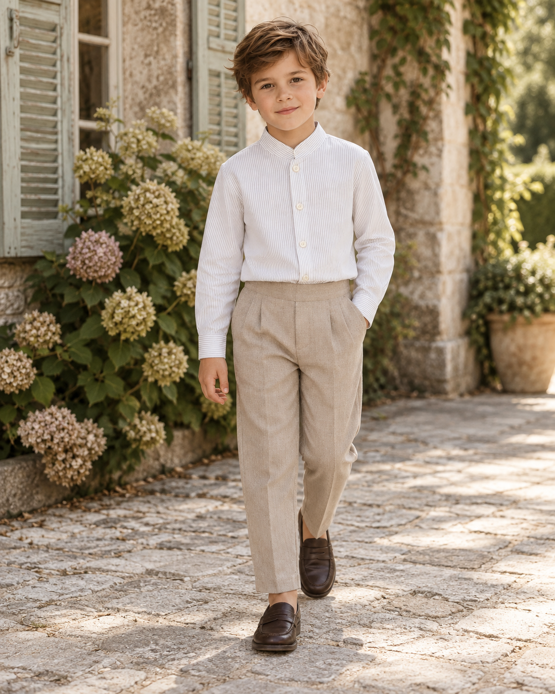 Pantalón Julien - niño modelando de frente